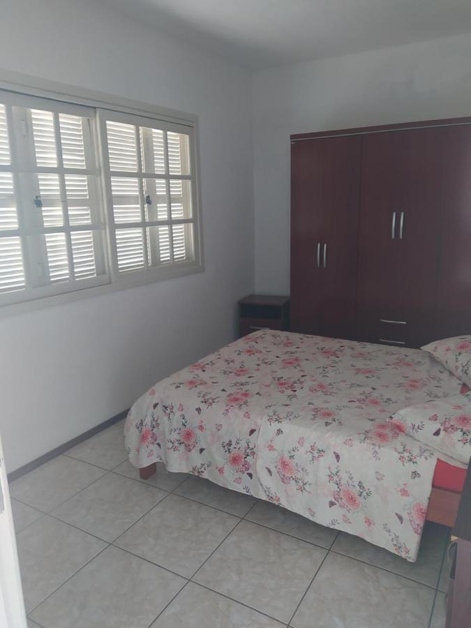 Apartamento Apto 01 *